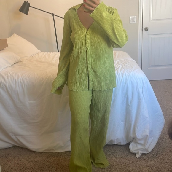 Shein two piece set - Picture 1 of 3